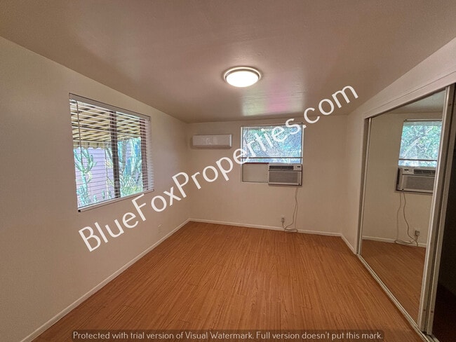 Photo - 809 N Irving Cir