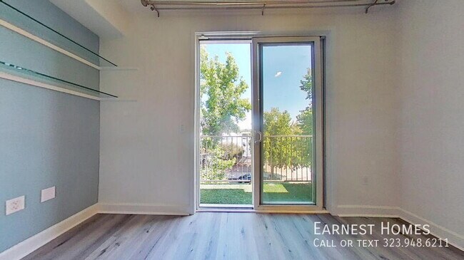 Photo - 14412 Killion St Unit 401