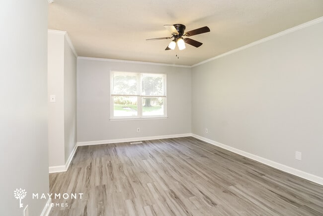 Photo - 1524 Pine Creek Rd