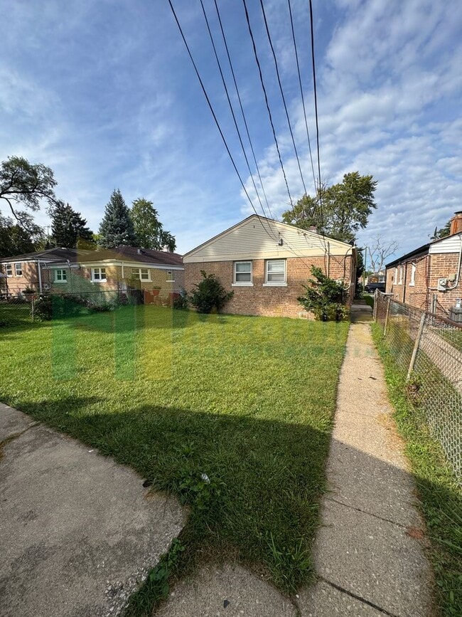 Photo - Beautifully Updated 3-Bed Home on a Quiet ...