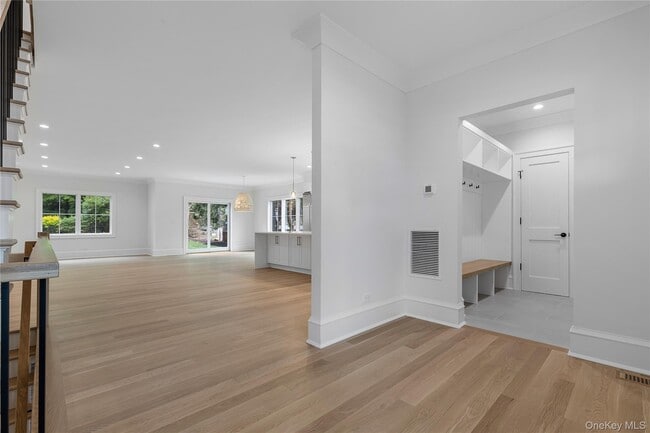 Photo - 75 Orchard Ave