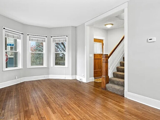 Photo - 1773 W 47th St