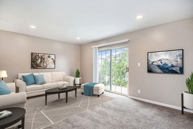 Photo - Harrisburg Square Apartments