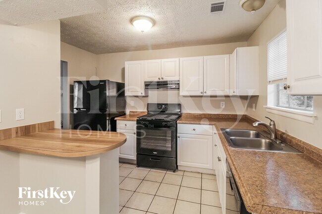 Photo - 4631 Garden Hills Dr