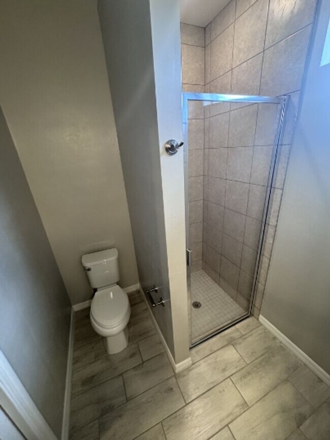 Photo - 402 Ne-24 Pl