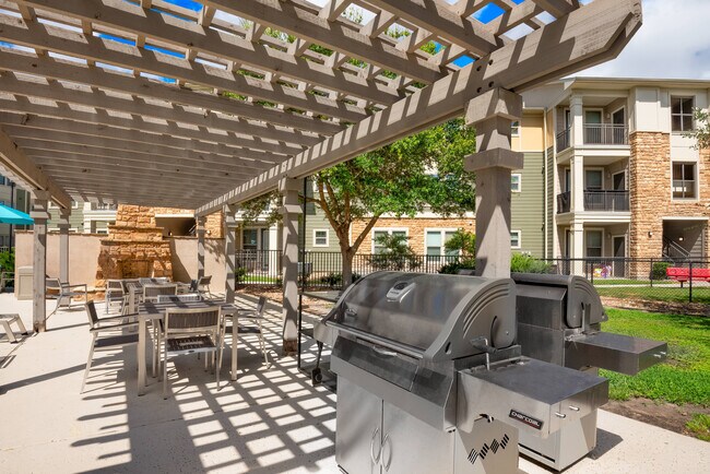 Shaded Grill Area
