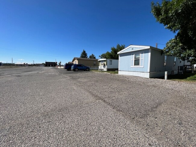 Photo - 3 Bedroom 2 Bath Trailer for Rent