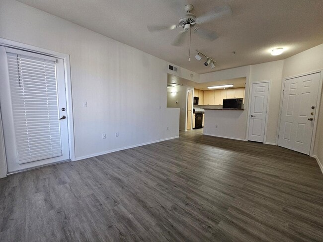 Photo - 18416 N Cave Creek Rd Unidad 2001