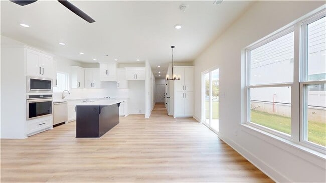 Photo - 510 W Olive St