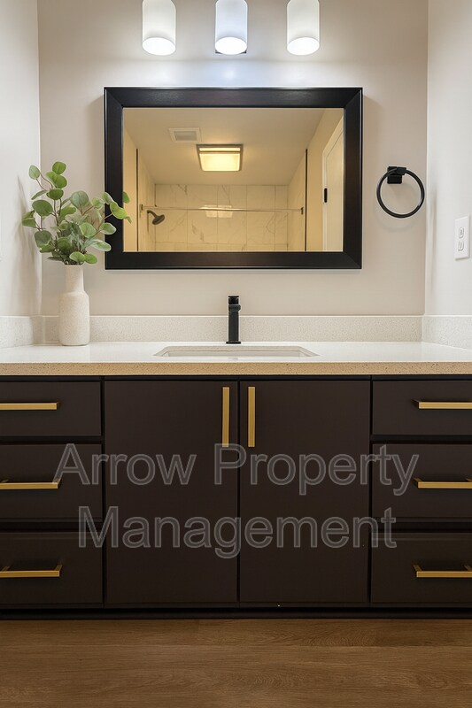 Photo - 2323 T St Unidad 23