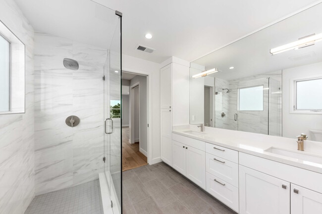 Photo - 30 Hermosa Ave Unit 302