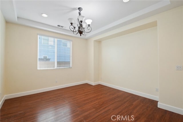 Photo - 6521 Emmerdale St