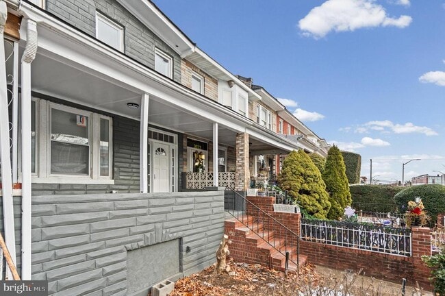 Building Photo - 3034 Arunah Ave