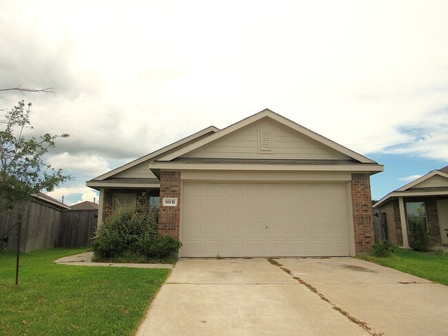 Building Photo - Baytown/Highlands Ready to be Occupied Rental