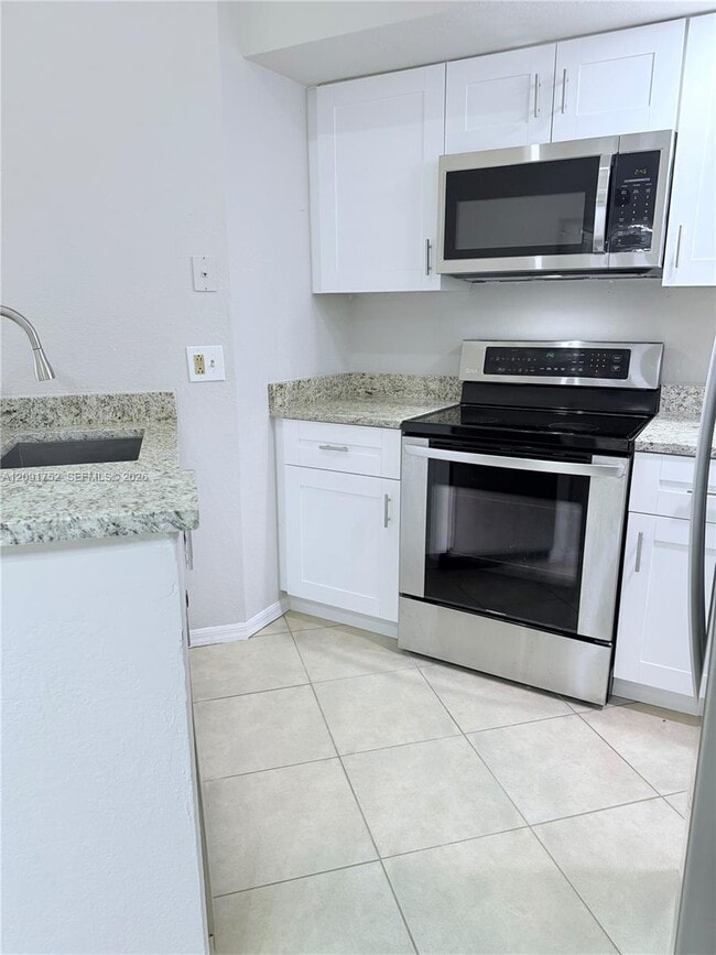 3480 Pinewalk Dr N Unit 136