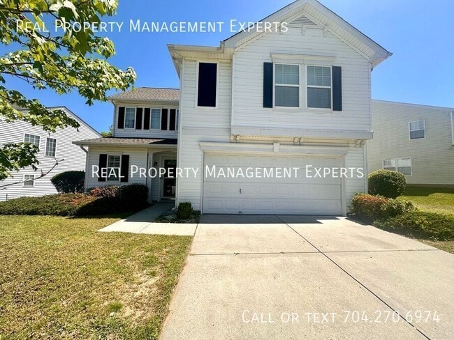 Building Photo - 10834 Glenluce Ave