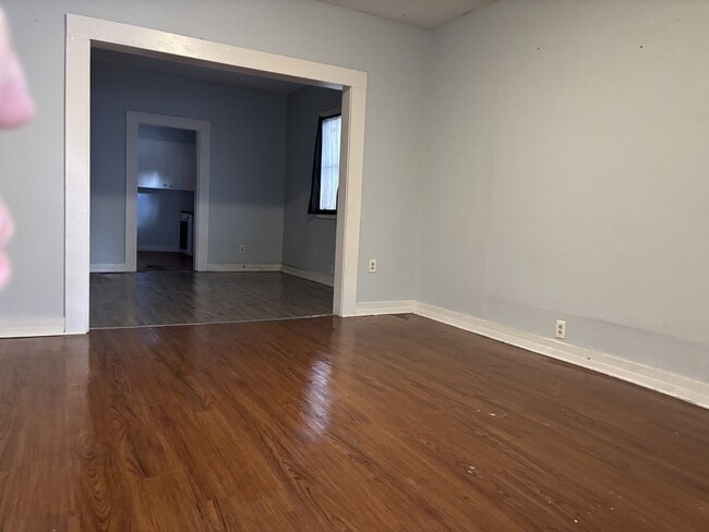 Photo - 802 S 3rd St