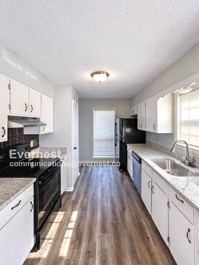 Photo - 6630 Hampstead Cove