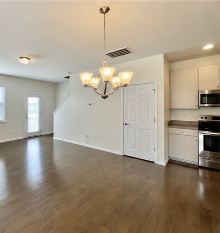 351 Cardwell Ln