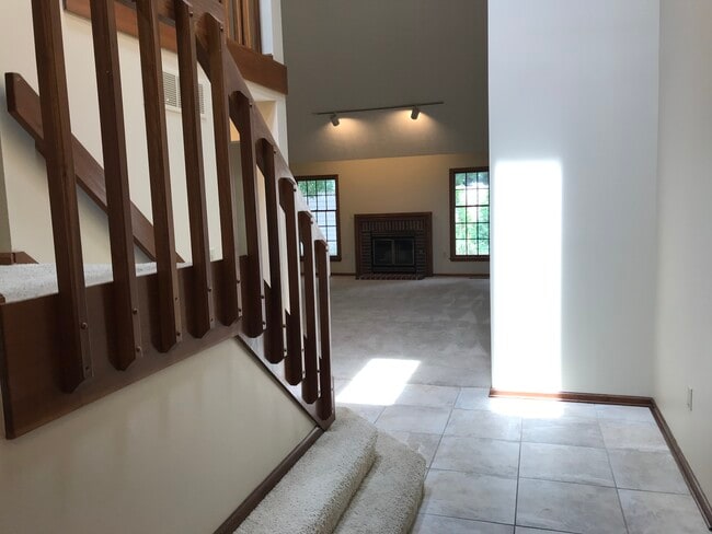 Entry View to Great Room - 6630 Golf Green Dr Townhome