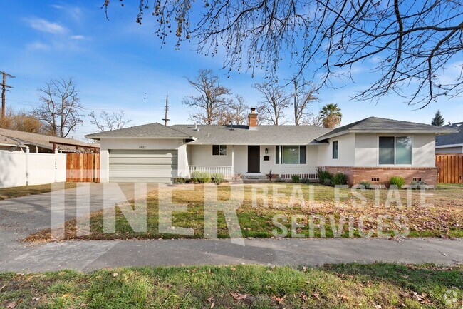 Building Photo - Charming 2 bedroom in Sacramento Rental