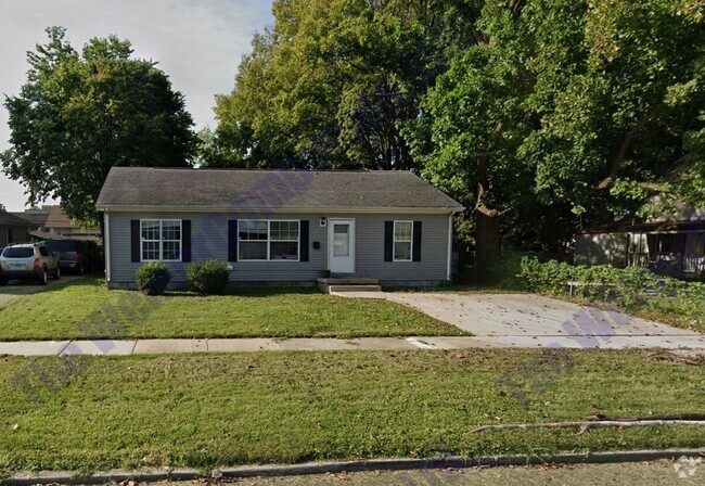 Building Photo - Great House!