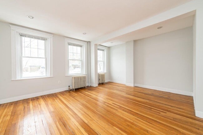 Photo - 258 Chestnut Hill Ave Unidad 1