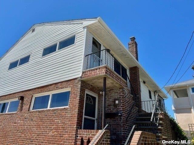 Photo - 3 Oswego Ave Unit Upper