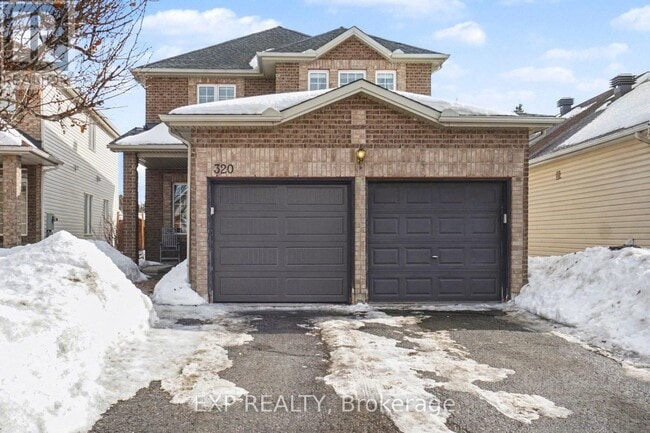 Photo - 320 Shellbrook Way