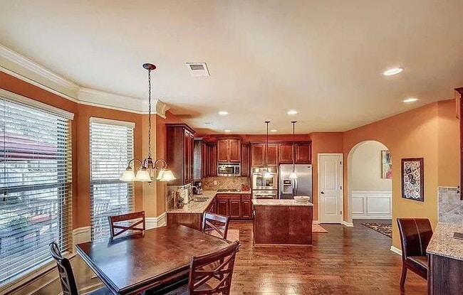 Photo - "Spacious 4-Bed Oasis with 2.5 Baths in Charming Simpsonville – 2400 Sq Ft of Comfort Awaits!"