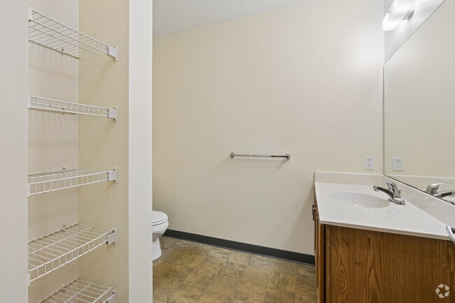 3BR, 2BA - 1,300SF - Second Bathroom