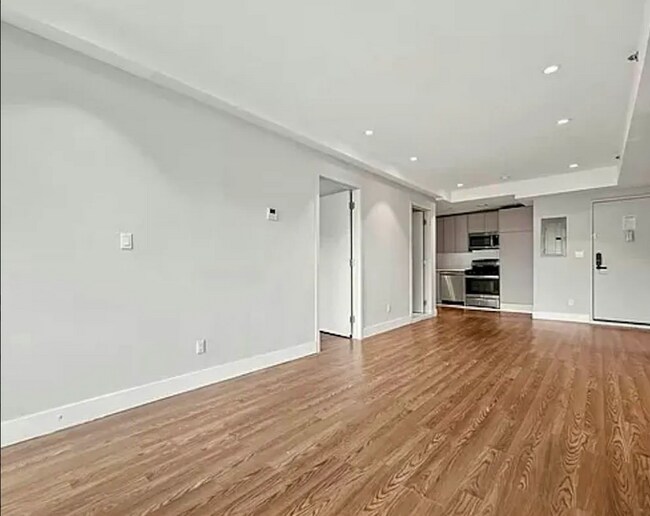 593 Bushwick Ave