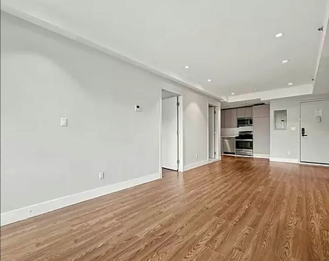 Photo - 593 Bushwick Ave