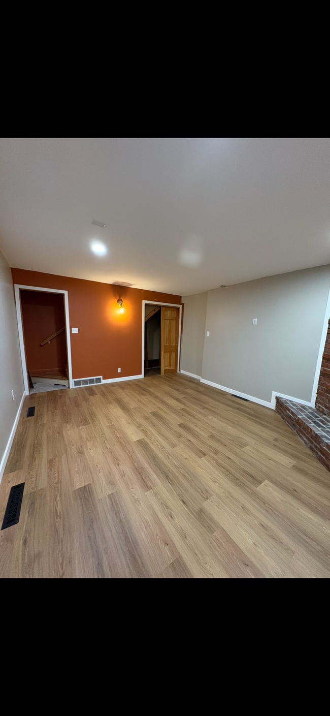 Photo - 18 Mount Washington Dr