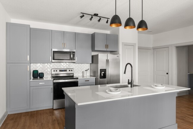 Building Photo - The Menlo Rental