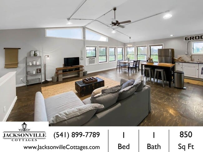 Photo - Portland Loft: Fully Furnished Loft Living with views of the golf course $300 Utility Fee