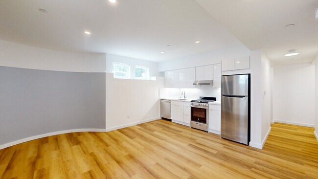 Photo - 3097 Washington St Unit 27