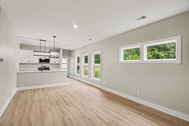 Photo - 5010 Danbury Pl