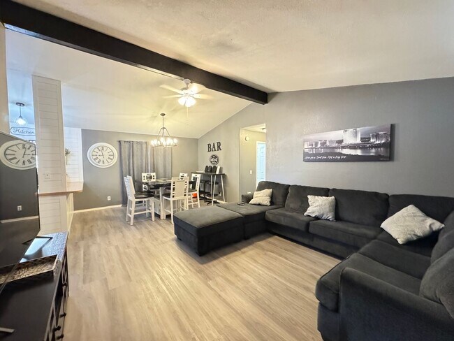 Photo - Home close to Casinos and River