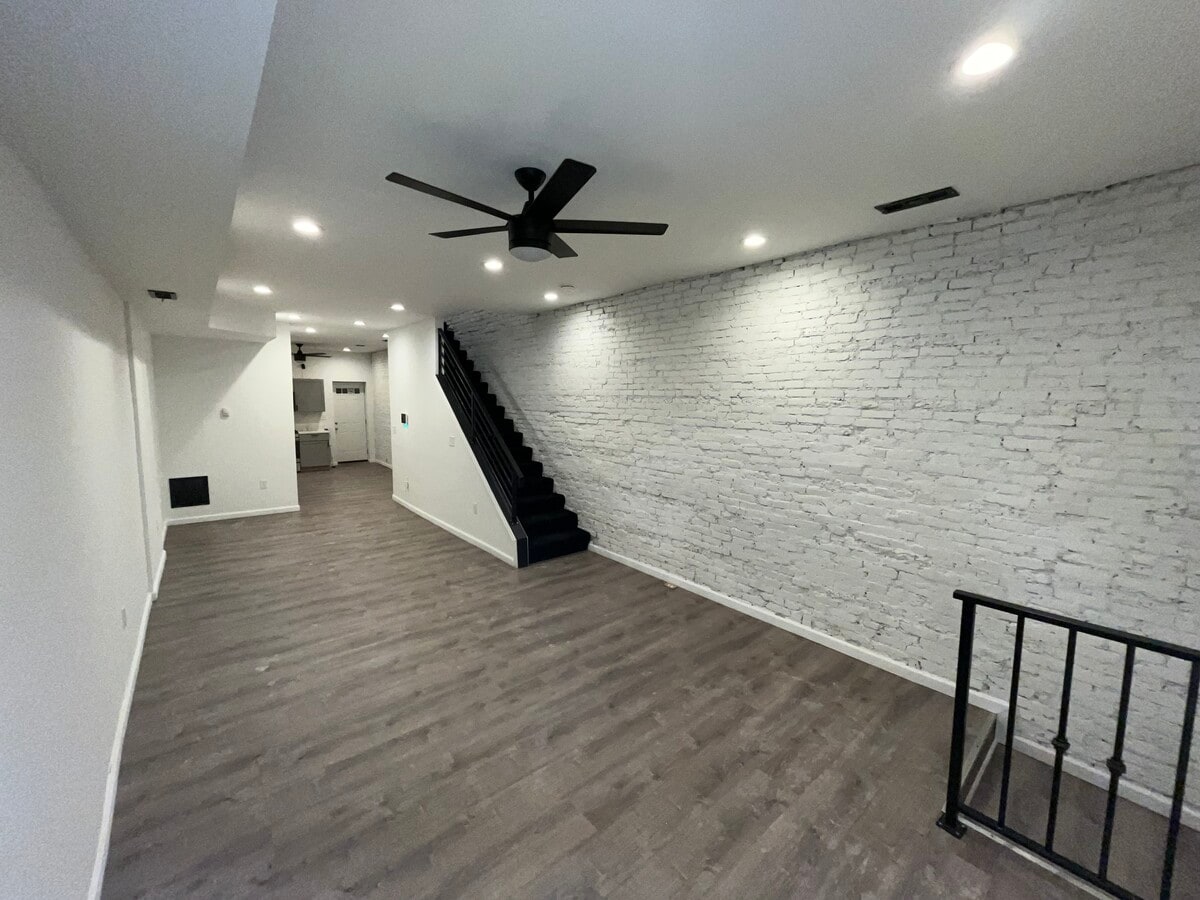 Photo - 2142 Penrose Ave