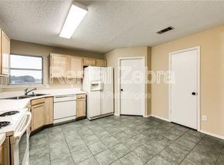 Photo - 1820 Whispering Cove Trail