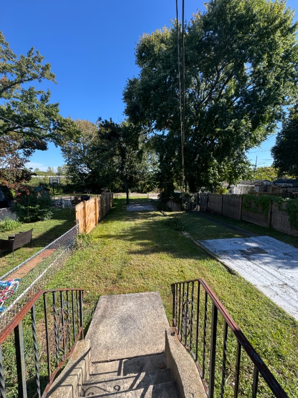 Photo - 431 Iroquois St