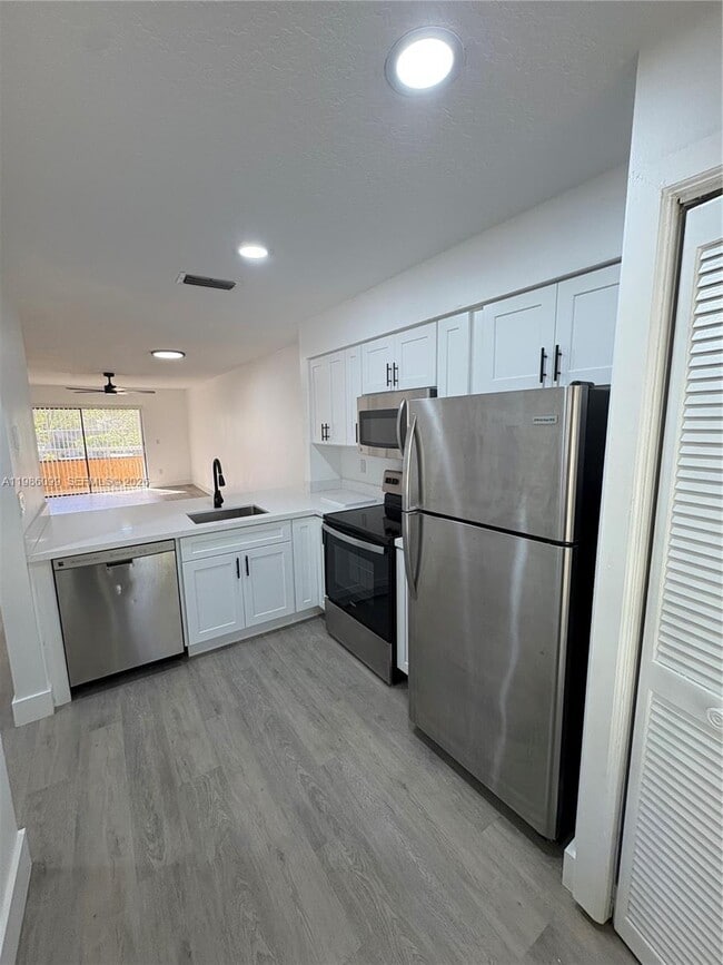 Photo - 1500 NW 4th Ave Unit 306