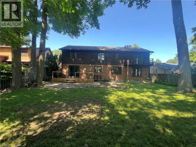 Photo - 139 Gunn Ave