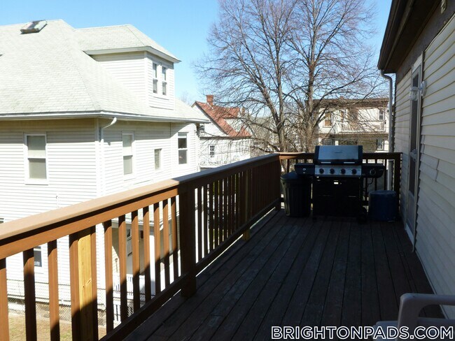 Photo - 64 Murdock St Unit 2