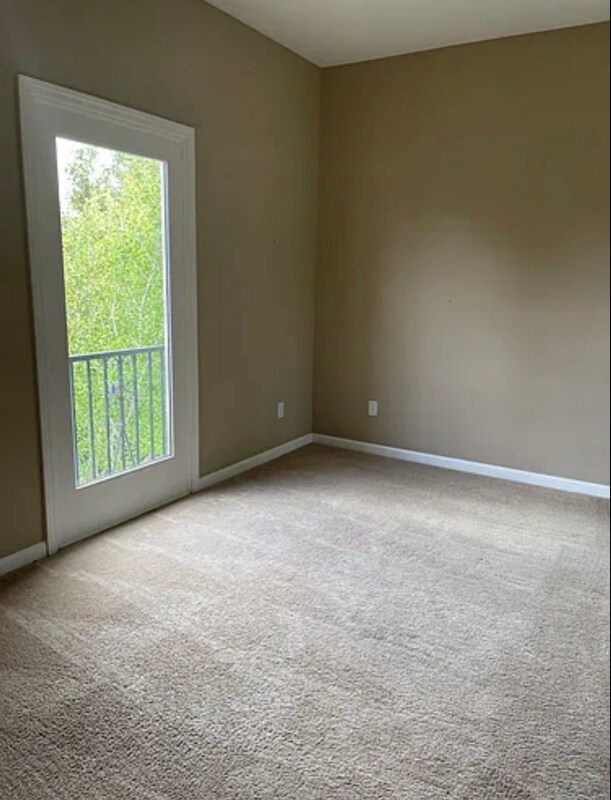 8 N Boyle Heights Ct