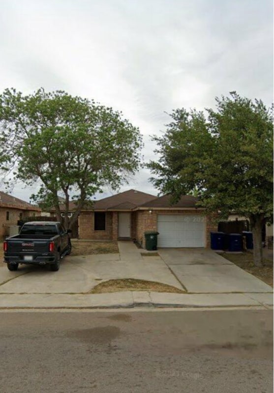Building Photo - 3904 Los Presidentes Ave Rental
