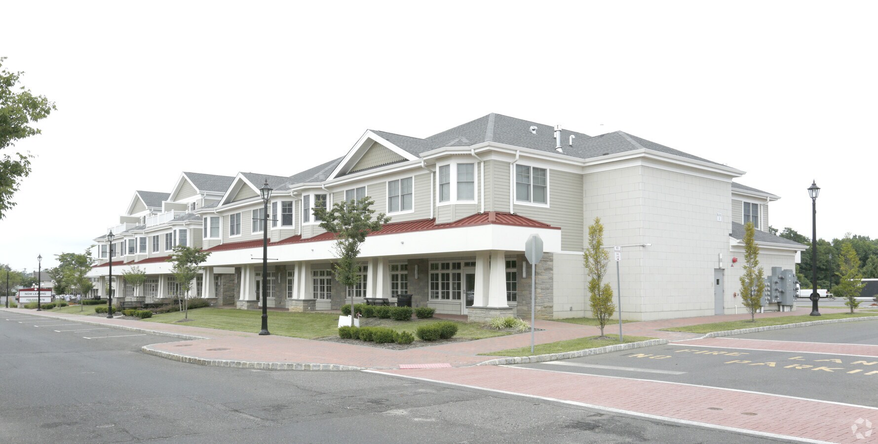 Oceanport Center - Oceanport Center Apartments