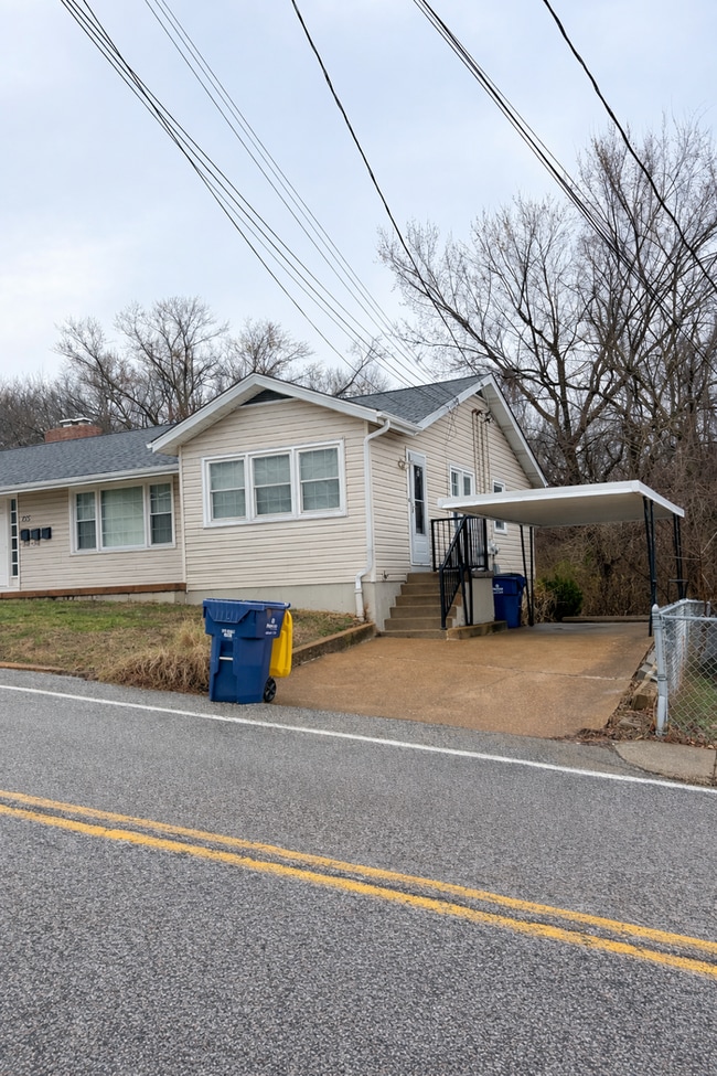 Photo - 215 N Ninth St