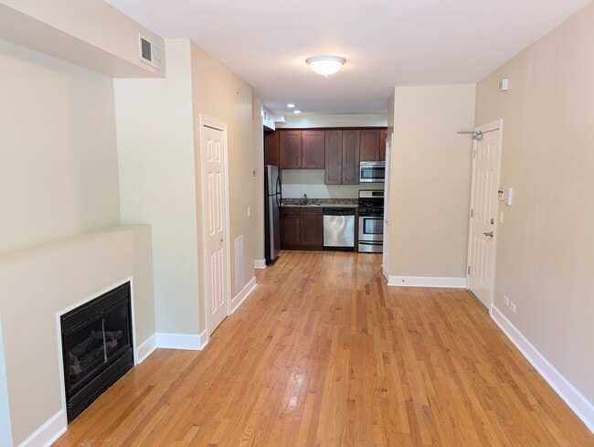 Photo - 802 Brummel St Unidad 3